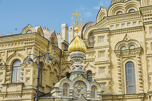 포토 JPG 해외이미지 전통 유럽 기독교 종교 문화 여행 십자가 건축양식 하늘 미술 사람없음 야외 건물 파란색 성당 교회 여행객 도시 사찰 영혼 황금 러시아 러시아인 숭배 신앙심 옛날 스타일 해외202004 해외포토 서양인 건축물 건축 나라 컬러 종교건축 문화예술 사람 파일형식 이미지허브