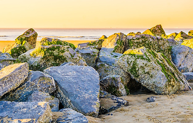포토 JPG 해외이미지 계절 선 파도 바다 백그라운드 자연 하늘 날씨 풍경 사람없음 옆모습 물 여름 컬러풀 태양 쌓기 일출 맑음 일몰 새벽 바위 해조류 큼 장면 암초 내추럴 축적 줄서기 해외202004 해외포토 자연요소 뷰포인트 컬러 모션 노을 돌_바위 해양식물 크기 생태계 파일형식 이미지허브