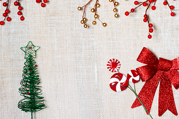 포토 JPG 해외이미지 나무 디자인 열매 행복 리본 백그라운드 크리스마스 자연 휴가 기념 사탕 사람없음 장식 가로 빨간색 초록색 크리스마스트리 우주 수확 나뭇가지 시골 축하 직물 인사 삼베 활 카피스페이스 해외202004 해외포토 식물 기념일 감정 컬러 컨셉 농업 디저트 공백 예절 생태계 파일형식 천_직물 이미지허브