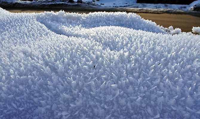 포토 JPG 해외이미지 디자인 계절 백그라운드 겨울 패턴 추상 기념 사람없음 야외 물 파란색 빛 반짝임 쌓기 우주 얼음 공백 추위 흰색 투명 닫기 시원함 낟알 12월 크리스탈 묘사 언덕 질감 서리 흙더미 1월 2월 엘리먼트 정물화 제설기 해외202004 해외포토 자연요소 컬러 무늬 모션 흙 날짜 광석 그림 제설 파일형식 더미 이미지허브
