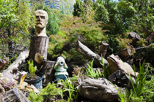 포토 JPG 해외이미지 나무 공원 조각 잎 자연 따뜻함 서기 사람없음 야외 목재 초록색 컬러풀 노란색 상점 꽃병 맑음 봄 산책 나뭇가지 침대 신선 보행로 냄비 관목 만족 유리주전자 선로 해외202004 해외포토 식물 계절 공공시설 꽃 감정 길 컬러 가구 재료 모션 유리 주전자 날씨 휴식 솥 생태계 파일형식 이미지허브