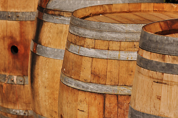 포토 JPG 해외이미지 음료 맥주 통 사람없음 목재 와인 컨테이너 수납 지하 옛날 지하실 해외202004 해외포토 나무 산업 재료 주류 파일형식 이미지허브