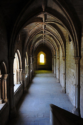 포토 JPG 해외이미지 종교 조각 건축양식 미술 사람없음 성당 교회 역사 재산 포르투갈 고딕 회랑 해외202004 해외포토 건축물 건축 유럽 종교건축 문화예술 건물 금융 복도 파일형식 이미지허브