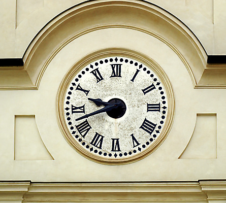 포토 JPG 해외이미지 벽 시계 사람없음 숫자 수확 시간 손목시계 복고 로마인 옛날 해외202004 해외포토 문자 농업 장신구 인종 파일형식 이미지허브