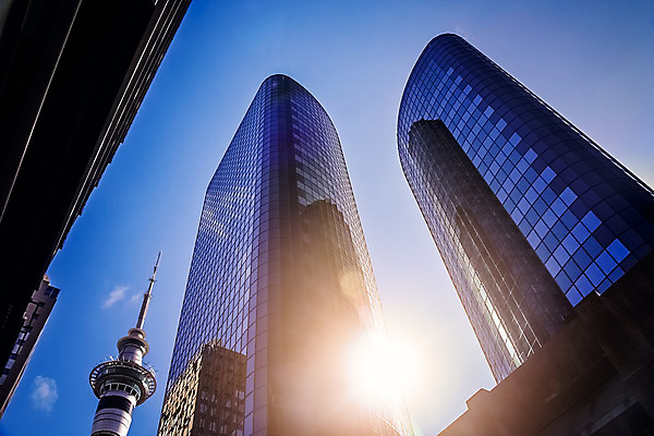 포토 JPG 해외이미지 외관 섬 회사 비즈니스 건축양식 창문 유리 새로움 직장 사람없음 건물 금융 파란색 도시풍경 사무실 태양 탑 맑음 고층빌딩 도시 센터 시장 재산 도심 큼 쌍둥이 상업 상승 지역 타운 대도시 스카이라인 남쪽 진짜 해외202004 해외포토 자연요소 건축물 건축 컬러 컨셉 가족 재질 날씨 풍경 빌딩 경제 크기 방향 파일형식 이미지허브