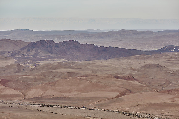 포토 JPG 해외이미지 공원 지구 모래 여행 오렌지 자연 하늘 산 풍경 사람없음 빨간색 컬러풀 사막 바위 분화구 동쪽 이스라엘 전국 해외202004 해외포토 공공시설 컬러 과일 돌_바위 방향 생태계 화산 서아시아 파일형식 이미지허브