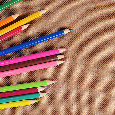 포토 JPG 해외이미지 학생 디자인 교육 어린이 무지개 패턴 오렌지 학교 추상 미술 사람없음 목재 그래픽 초록색 파란색 사무실 연필 펜 검은색 페인트 유치원 흰색 기구 공구 그리기 그룹 팔레트 닫기 그림 크레파스 날카로움 예술가 고립 멀티 스펙트럼 줄서기 파스텔톤 해외202004 해외포토 자연요소 나무 컬러 무늬 과일 비즈니스 재료 모션 문화예술 학용품 사람 필기구 도구 파일형식 이미지허브