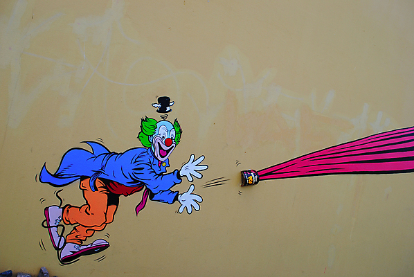포토 JPG 해외이미지 벽 미술 사람없음 페인트 광대 도시 그래피티 서커스 만화 오슬로 해외202004 해외포토 문화예술 낙서 그림 파일형식 이미지허브