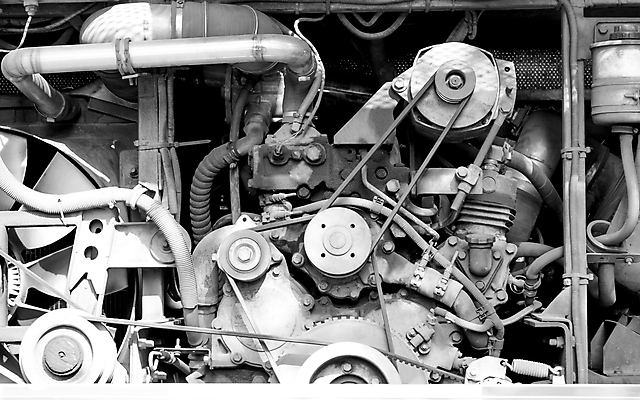 포토 JPG 해외이미지 산업 부분 교통시설 자동차 사람없음 내부 빛 금속 힘 기계 블록 장비 발전기 에너지 원형 수리 파편 철 전염 연료 호스 엔진 정비공 기어 공학 모터 디젤 베어링 자동 철강 세련 해외202004 해외포토 도형 교육 육상교통 교통 재질 발전소 기술자 질병 시설 감염 파일형식 이미지허브