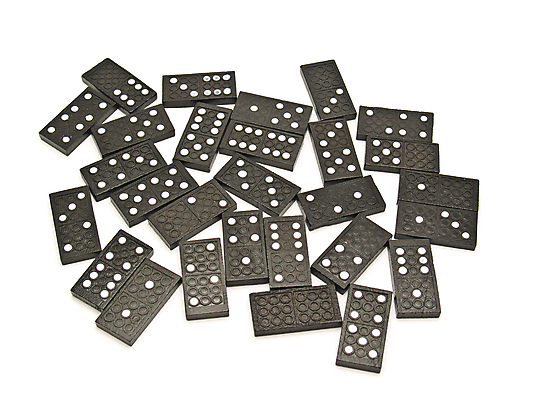 포토 JPG 해외이미지 사람없음 검은색 여러개 도미노 해외202004 해외포토 컬러 다수 파일형식 이미지허브