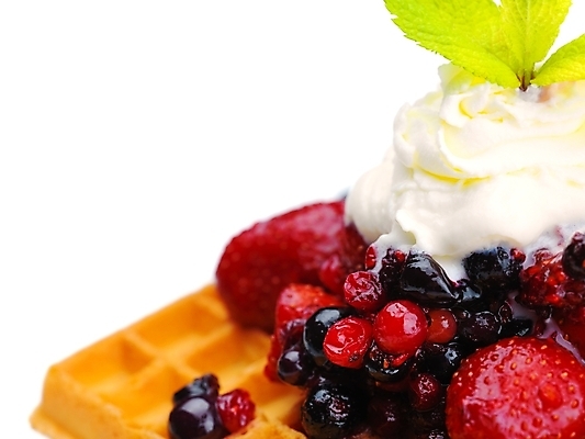 포토 JPG 해외이미지 스튜디오촬영 딸기 아이스크림 근접촬영 사람없음 달콤 크림 블루베리 산딸기 블랙베리 와플 해외202004 해외포토 뷰포인트 과일 디저트 실내 맛 파일형식 이미지허브