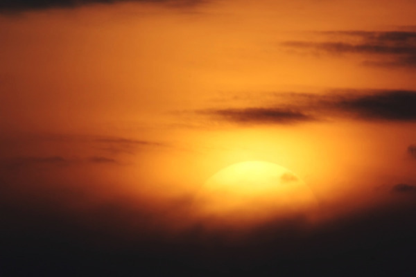 포토 JPG 해외이미지 구름 백그라운드 오렌지 자연 하늘 날씨 풍경 사람없음 야외 빛 햇빛 태양 노란색 맑음 황혼 일몰 황금 저녁 천국 해외202004 해외포토 자연요소 컬러 과일 노을 야간 생태계 파일형식 이미지허브