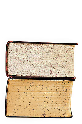 포토 JPG 해외이미지 종이 사람없음 책 쌓기 골동품 흰색 문서 문학 페이지 사전 고립 구식 옛날 출판 해외202004 해외포토 컬러 모션 파일형식 이미지허브