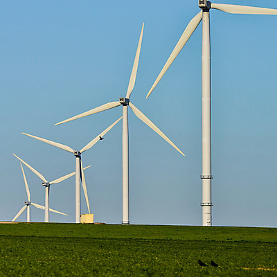 포토 JPG 해외이미지 식물 산업 선 밭 바람 새로움 사람없음 농장 환경 힘 재활용 장비 풍차 발전기 에너지 시골 칼날 스페인 생태계 프로펠러 자원 유지 내추럴 방앗간 혁명 개발 생태학 줄서기 획기적 해외202004 해외포토 자연요소 교육 유럽 컨셉 농업 모션 날씨 발전소 친환경 파일형식 이미지허브
