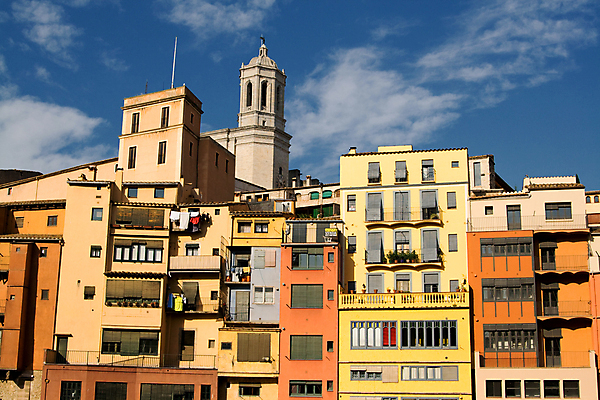 포토 JPG 해외이미지 유럽 벽 오렌지 건축양식 창문 하늘 벽돌 사람없음 건물 초록색 파란색 빛 강 궁전 도시 스페인 야간 심볼 복원 옛날 해외202004 해외포토 자연요소 건축물 건축 나라 컬러 고건축 과일 파일형식 이미지허브