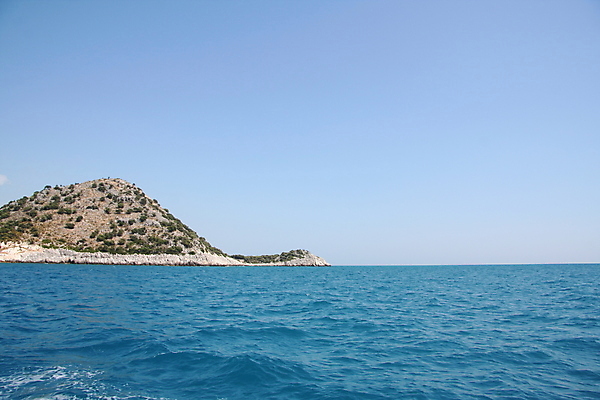 포토 JPG 해외이미지 나무 파도 바다 여행 요트 항해 사람없음 초록색 파란색 지중해 칠면조 산악지대 뱃놀이 해외202004 해외포토 식물 컬러 배_교통 조류 산 전통놀이 파일형식 이미지허브