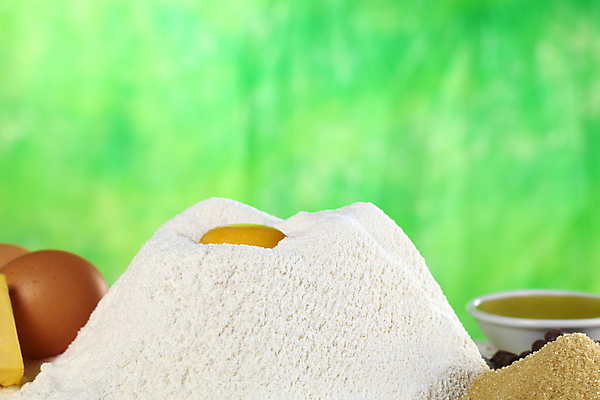 포토 JPG 해외이미지 음식 재료 사람없음 가로 갈색 쌓기 계란 사진촬영 흰색 낟알 설탕 밀 굽기 밀가루 노른자 해외202004 해외포토 컬러 모션 곡류 알 촬영 가루 구이 파일형식 이미지허브