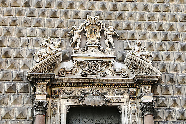 포토 JPG 해외이미지 기독교 종교 사람없음 교회 이탈리아 사찰 나폴리 숭배 해외202004 해외포토 유럽 종교건축 건물 파일형식 이미지허브