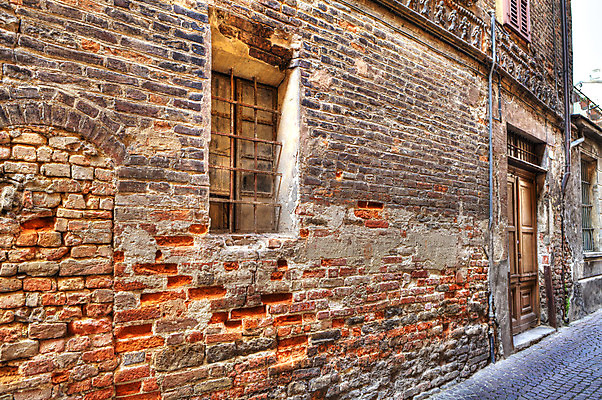 포토 JPG 해외이미지 유럽 여행 건축양식 휴가 벽돌 거리 주택 사람없음 건물 목재 도시풍경 여행객 문 이탈리아 수확 골동품 도시 역사 파편 땅 묘사 타운 옛날 인기 해외202004 해외포토 나무 건축물 건축 나라 농업 재료 사람 풍경 파일형식 이미지허브