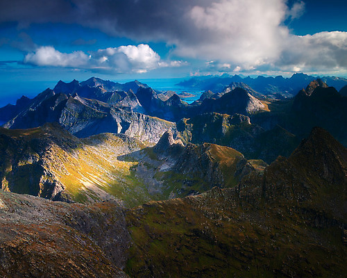 포토 JPG 해외이미지 구름 남자 유럽 여행 백그라운드 자국 자연 조류 아침 산 따뜻함 파노라마 스웨덴 노르웨이 텐트 그림자 풍경 사람없음 야외 빨간색 초록색 물 여름 빛 강 컬러풀 태양 노란색 여행객 일출 환경 일몰 놀람 트래킹 활발 캠핑 하이킹 광선 가을 흰색 황무지 고독 정상 저녁 오두막 신비 북극 고도 묘사 언덕 배낭여행 그림 산등성이 북쪽 내추럴 강렬 스칸디나비아 웅장함 절정 수평선 해외202004 해외포토 주간 자연요소 동물 계절 감정 나라 컬러 컨셉 레저 촬영기법 표정 북유럽 캠핑도구 사람 노을 야간 극지방 방향 생태계 파일형식 이미지허브