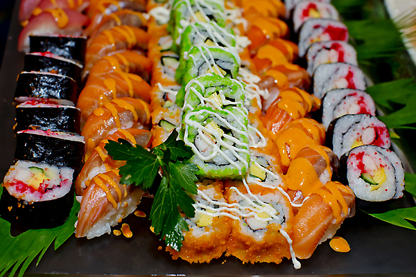 포토 JPG 해외이미지 전통 문화 음식 조각 잎 밥 치즈 건강 종류 어류 요리 동양인 사람없음 세트 일본 식사 저녁식사 초밥 샐러드 신선 해조류 변화 맛 참치 먹기 해산물 날것 롤 연어 모음 훈제 점심식사 뷔페 많음 해외202004 해외포토 식물 아시아 컨셉 모션 유제품 인종 한글 수중동물 해양식물 일본음식 파일형식 이미지허브