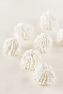 포토 JPG 해외이미지 서양음식 실내 사람없음 쿠키 달콤 흰배경 머랭 해외202004 머랭쿠키 해외포토 음식 백그라운드 디저트 내부 흰색 맛 파일형식 이미지허브