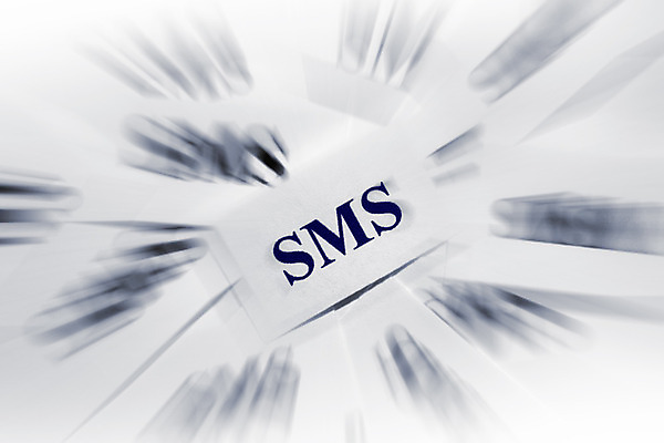 포토 JPG 해외이미지 종이 조각 텍스트 통신 부분 모바일 사람없음 단어 스마트폰 사무실 우주 쪽지 공책 정보 흰색 막대기 메시지 신문 뉴스 인쇄 낟알 편지 전화기 보고서 테이프 페이지 공지사항 해결 편리함 문자메시지 분 서류판 조언 표제 많음 더스트파티클 해외202004 해외포토 문자 컬러 컨셉 비즈니스 문구용품 간행물 핸드폰 스마트기기 사무용품 파일형식 이미지허브