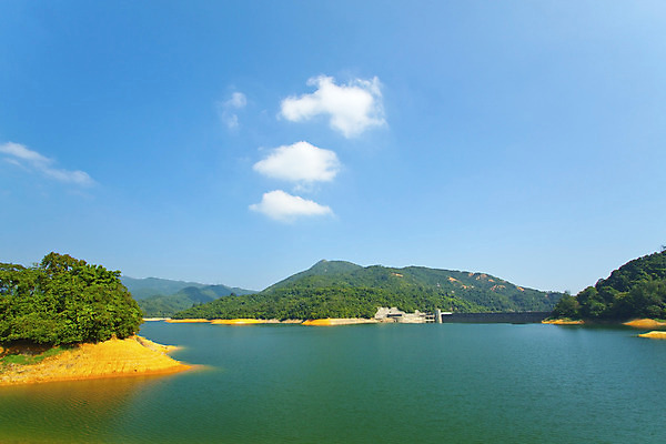 포토 JPG 해외이미지 식물 구름 호수 야생동물 벽 밭 자연 하늘 산 파노라마 풍경 사람없음 야외 초록색 물 파란색 강 환경 힘 흰색 시골 저수지 역 허브 장면 홍콩 강렬 해외202004 해외포토 자연요소 동물 컬러 농업 교통시설 촬영기법 중국 생태계 파일형식 이미지허브