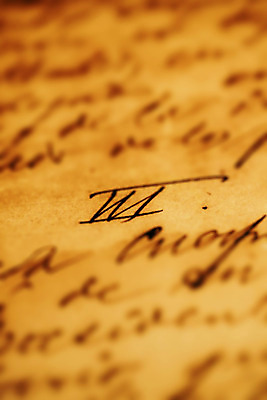 포토 JPG 해외이미지 손 종이 캘리그라피 표면 날씨 잉크 사람없음 책 갈색 노란색 쪽지 페인트 수확 골동품 시골 기록 얼룩 화려 역사 떨어짐 낟알 편지 발굴 읽기 질감 페이지 찢어짐 구김 그런지 대본 스크랩북 옛날 원고 중고 파피루스 필기체 화상 해외202004 해외포토 식물 문자 컬러 컨셉 농업 모션 신체부위 상처 파일형식 이미지허브