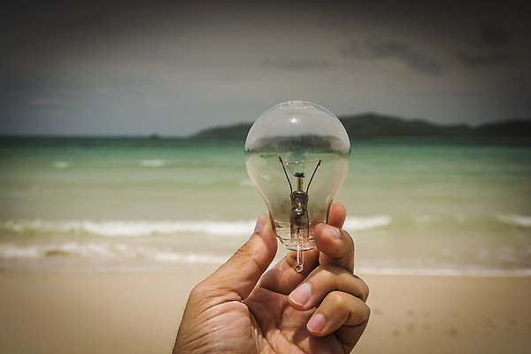 포토 JPG 해외이미지 손 디자인 물결 바다 백그라운드 전구 손가락 모션 자연 유리 하늘 추상 조명 아이디어 건강 사람없음 초록색 물 파란색 빛 세계 글로벌 반사 환경 힘 봄 젖음 에너지 흰색 램프 신선 투명 액체 시원함 고립 엘리먼트 위생관리 해외202004 해외포토 자연요소 계절 컬러 컨셉 무늬 재질 관리 신체부위 생태계 파일형식 이미지허브