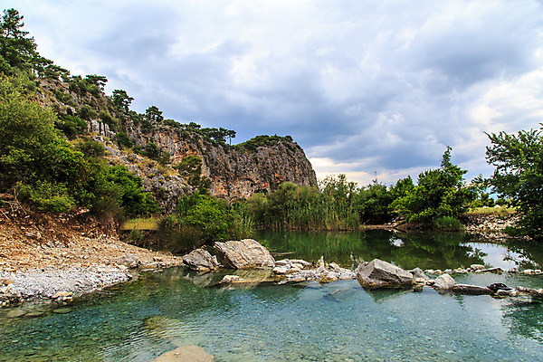 포토 JPG 해외이미지 나무 구름 아시아 호수 바다 자연 산 풍경 사람없음 초록색 물 여름 파란색 강 환경 봄 바위 나뭇가지 씻기 언덕 유기농 생태계 생물학 칠면조 내추럴 생태학 해외202004 해외포토 자연요소 식물 웰빙 계절 교육 나라 컬러 조류 청결 돌_바위 파일형식 이미지허브