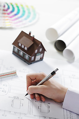 포토 JPG 해외이미지 직업 손 탁자 주택 아이디어 창조 사람없음 연필 펜 업무 작업 건축가 청사진 프로젝트 해외202004 해외포토 가구 컨셉 학용품 건물 신체부위 필기구 파일형식 이미지허브