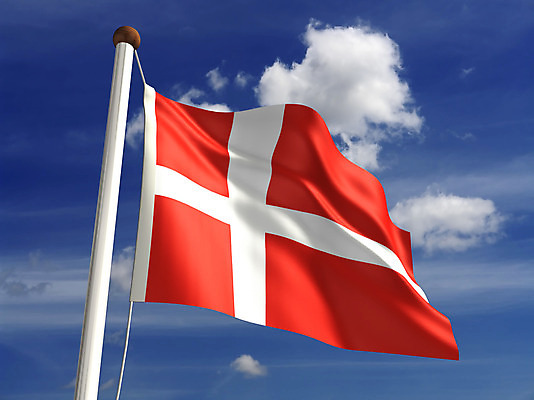포토 JPG 해외이미지 구름 물결 클리핑패스 로우앵글 하늘 바람 덴마크 사람없음 야외 컴퓨터그래픽 빨간색 컬러풀 흰색 깃발 개울 국기 봉 애국심 랜드마크 통일 해외202004 해외포토 자연요소 뷰포인트 컬러 날씨 북유럽 그래픽 강 파일형식 이미지허브