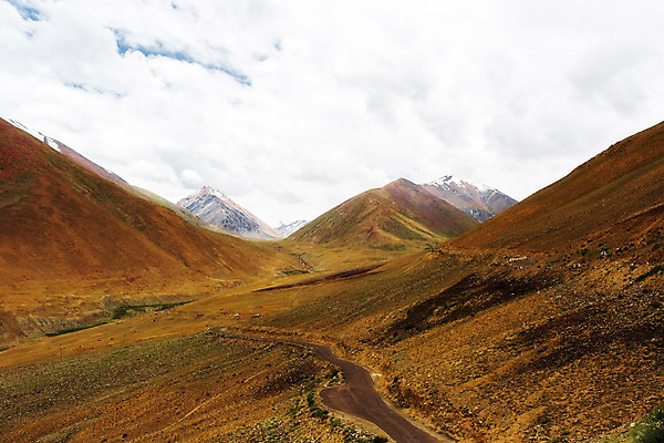 포토 JPG 해외이미지 아시아 여행 자연 하늘 산 풍경 사람없음 관광지 내추럴 해외202004 해외포토 나라 생태계 파일형식 이미지허브