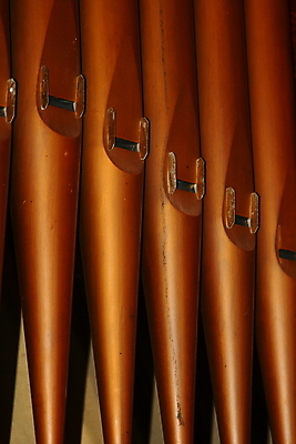 포토 JPG 해외이미지 음악 노래 열쇠 사람없음 골동품 오르간 놋쇠 멜로디 뮤지컬 옛날 해외202004 해외포토 문화예술 건반악기 파일형식 이미지허브