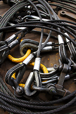 포토 JPG 해외이미지 산업 선 패턴 함께함 사람없음 장식 빛 반사 금속 힘 추위 나사 반지 원형 고리 던지기 접속 큼 철 묘사 질감 보안 매듭 철사 리프팅 엘리먼트 철강 해외202004 해외포토 도형 컨셉 무늬 장신구 모션 재질 안전 공구 크기 파일형식 이미지허브