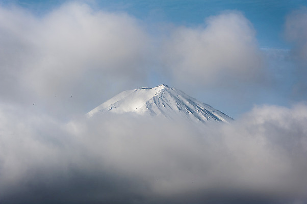 포토 JPG 해외이미지 아시아 호수 여행 백그라운드 겨울 자연 하늘 아침 휴가 산 풍경 사람없음 야외 물 파란색 빛 반사 일본 침묵 고요 거울 시원함 심볼 화산 동쪽 후지산 절정 해외202004 해외포토 주간 자연요소 계절 나라 컬러 소리 세계문화유산 방향 생태계 파일형식 이미지허브