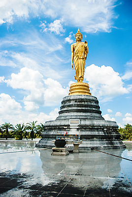 포토 JPG 해외이미지 전통 아시아 종교 문화 조각 백그라운드 불교 태국 미술 동양인 사람없음 야외 파란색 조각상 교회 평화 기도 사찰 영혼 황금 클래식 큼 성직자 승려 심볼 대머리 신성 천국 조형 고물 곰팡이 숭배 신앙심 옛날 스타일 해외202004 해외포토 헤어스타일 나라 컬러 컨셉 종교건축 문화예술 인종 건물 조형물 크기 파일형식 이미지허브