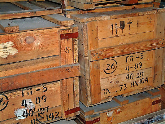 포토 JPG 해외이미지 산업 조각 가구 이동 공장 표시 표면 선반 사람없음 목재 쌓기 상점 금속 회색 화물 업무 판넬 재산 계획 폐기물 큼 그늘 나무상자 컨테이너 준비 투자 리프트 팩 패키지 안심 통조림 서명 낭비 소비에트 업그레이드 진짜 해외202004 해외포토 나무 컬러 생활용품 컨셉 비즈니스 재료 공업 모션 재질 육류 금융 상자 화장품 운송업 작업 쓰레기 크기 파일형식 이미지허브