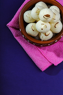 포토 JPG 해외이미지 디저트 사람없음 도자기 원형 사기그릇 냅킨 인도음식 해외포토 도형 그릇 음식 동양음식 파일형식 이미지허브