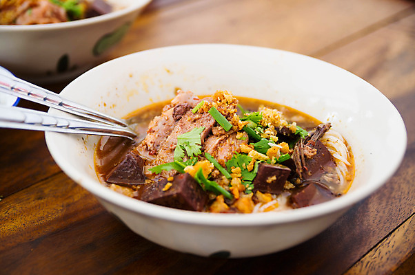 포토 JPG 해외이미지 전통 문화 채소 재료 태국 밥 건강 돼지고기 요리 사람없음 식사 먹기 향신료 매움 후추 카레 북쪽 해외202004 해외포토 아시아 음식 모션 육류 맛 방향 향미료 파일형식 이미지허브