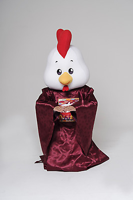 포토 JPG 스튜디오촬영 전신 남자 결혼 새해 실내 한명 앞모습 30대 닭띠 닭 절 한복 전통혼례 닭캐릭터 손모으기 혼례복 닭머리 동물탈 인형탈 성인남자한명만 정유년 국내포토 1 한국전통 뷰포인트 동물캐릭터 조류 사람 손짓 이벤트 내부 장년 십이지신 인사 전통의상 전통의례 탈 남자한명만 성인남자만 파일형식 2017년