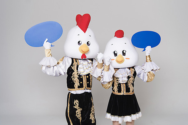 포토 JPG 스튜디오촬영 여자 남자 말풍선 응원 새해 프레임 실내 서기 상반신 두명 앞모습 30대 파이팅 닭띠 닭 닭캐릭터 치어리더 응원복 응원단 닭머리 동물탈 응원단장 인형탈 성인만 정유년 국내포토 옷 뷰포인트 동물캐릭터 모션 조류 사람 내부 장년 십이지신 탈 파일형식 2017년