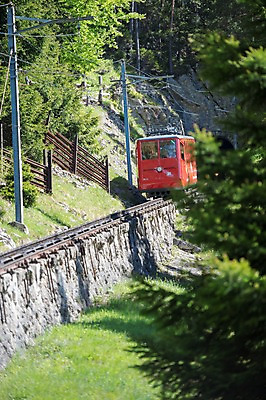 포토 JPG 주간 해외풍경 유럽풍경 풍경 사람없음 야외 스위스 루체른 산악열차 국내포토 자연요소 해외 유럽 기차 파일형식