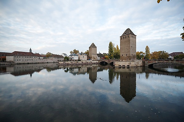 포토 JPG 주간 해외풍경 유럽풍경 풍경 사람없음 야외 프랑스 강가 국내포토 자연요소 해외 유럽 강 파일형식