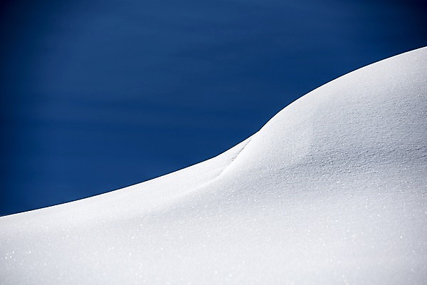 포토 JPG 주간 해외풍경 겨울 유럽풍경 자연 하늘 산 풍경 사람없음 야외 눈 스위스 체르마트 겨울풍경 국내포토 자연요소 해외 계절 유럽 날씨 생태계 파일형식