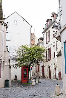 포토 JPG 주간 나무 해외풍경 유럽풍경 거리 주택 풍경 사람없음 야외 마을 프랑스 국내포토 자연요소 식물 해외 유럽 건물 파일형식
