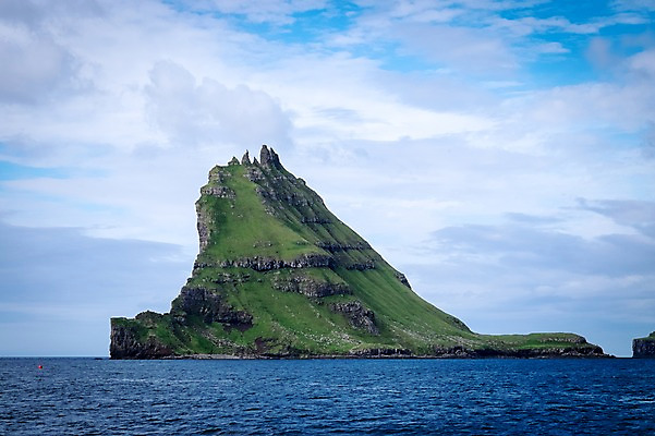 포토 JPG 주간 해외풍경 섬 자연 하늘 풍경 사람없음 야외 언덕 페로제도 보가르섬 국내포토 자연요소 해외 덴마크 생태계 파일형식
