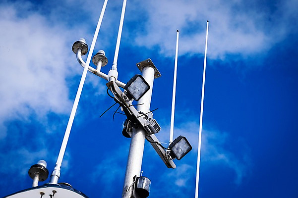 포토 JPG 주간 해외풍경 자연 전등 풍경 사람없음 야외 맑음 페로제도 선박 보가르섬 국내포토 자연요소 해외 섬 수상교통 날씨 조명 덴마크 생태계 파일형식