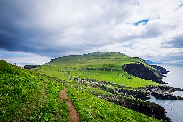 포토 JPG 주간 구름 해외풍경 자연 하늘 풍경 초원 사람없음 야외 언덕 페로제도 미키네스섬 국내포토 자연요소 해외 섬 덴마크 생태계 파일형식